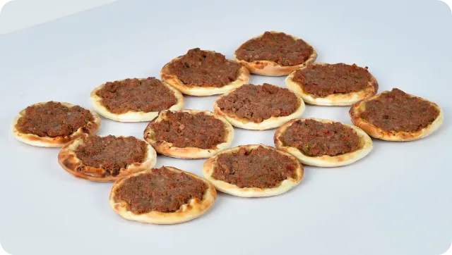بوكس ميني لحم بالعجين من خلية سمسم الرياض